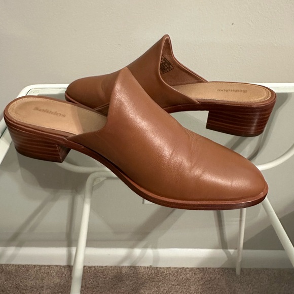Soludos Mules - Picture 5 of 7